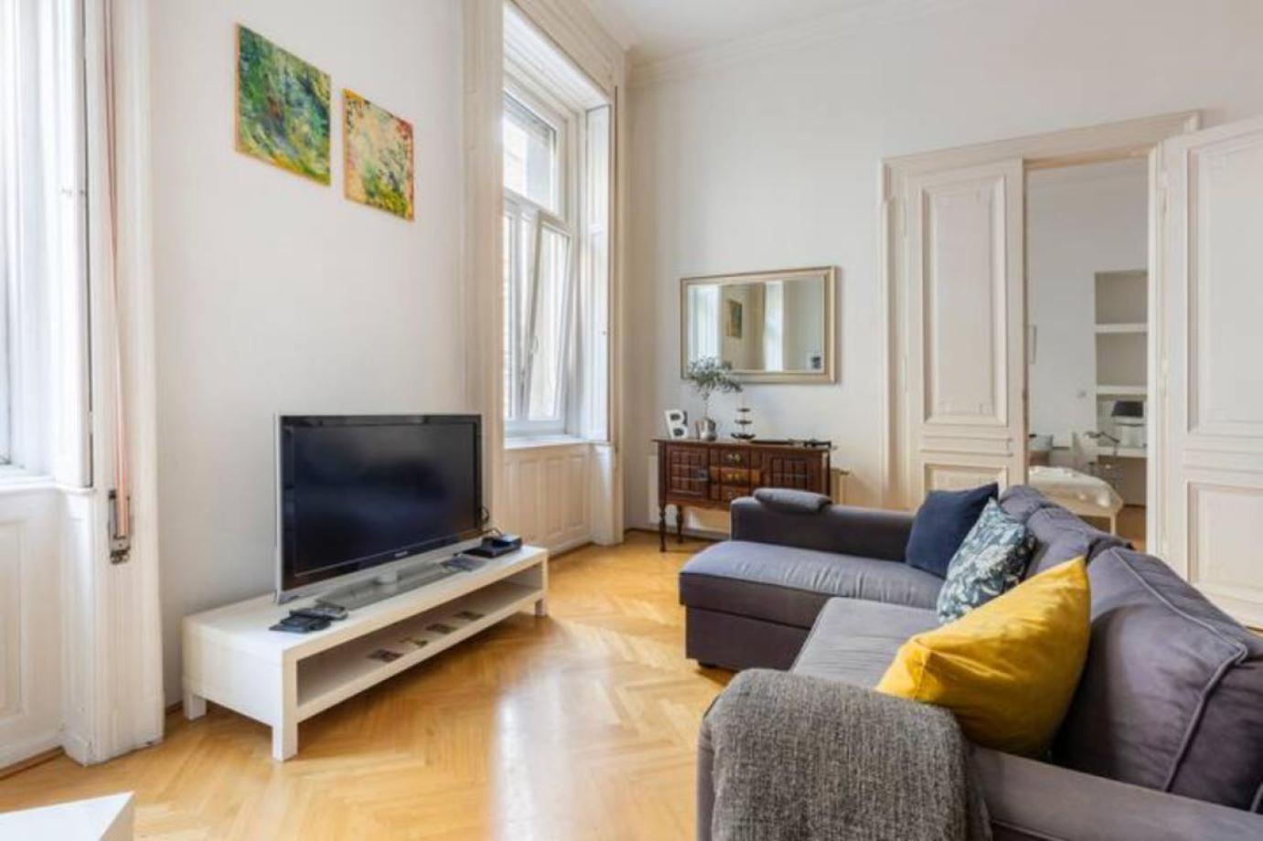 Bourgeois Elegance In The Heart Of Апартаменты Будапешт